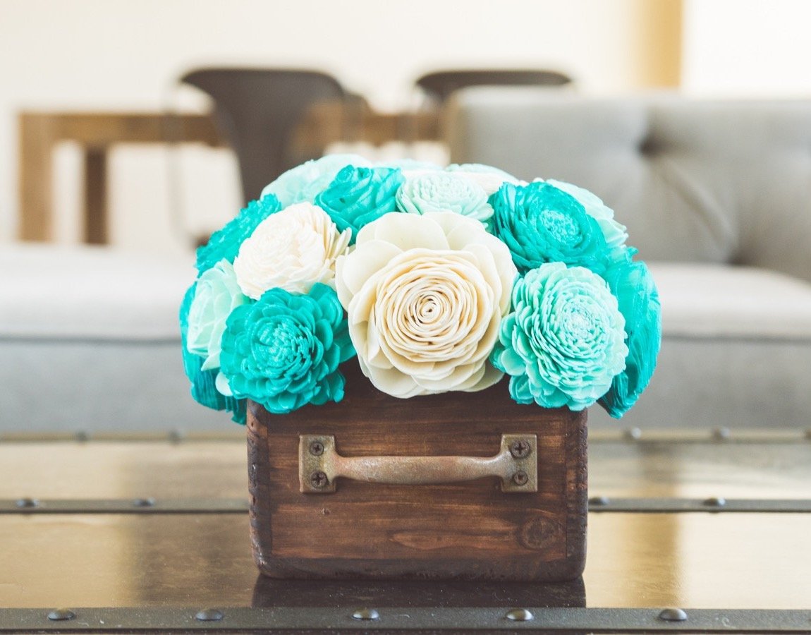 Sola Wood Flower Centerpiece - Breakfast at Tiffany's Centerpiece