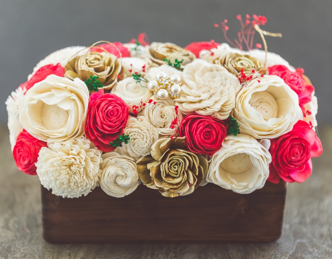 Sola Wood Flower Centerpiece - Christmas Centerpiece